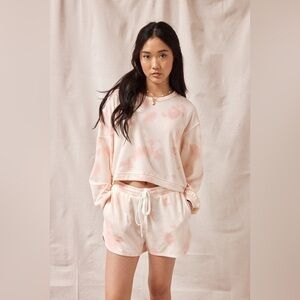 Trixxi Peach Tie Dye Crop Pullover Size M EUC